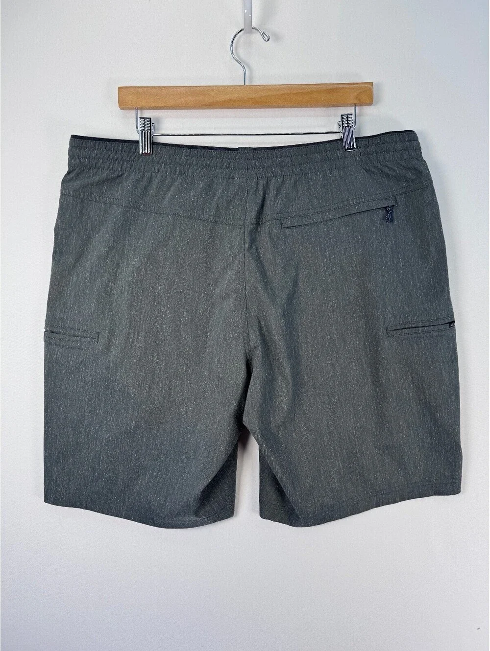 Kuhl Getaway Shorts Men's XL Gray Hemp Blend Athletic Hiking Gorpcore Outdoor